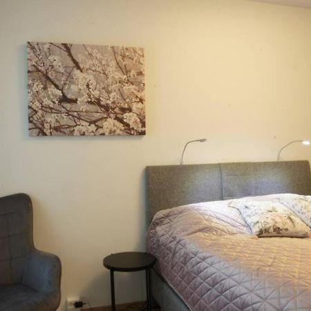 Keskustan Kaksio 45 M2 Autopaikalla, Rautatienkatu 19, 9 Krs Apartment Oulu Exterior foto