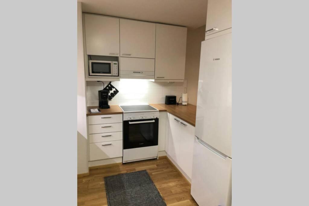 Keskustan Kaksio 45 M2 Autopaikalla, Rautatienkatu 19, 9 Krs Apartment Oulu Exterior foto
