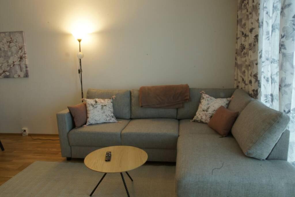Keskustan Kaksio 45 M2 Autopaikalla, Rautatienkatu 19, 9 Krs Apartment Oulu Exterior foto